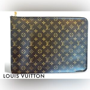 ✨ Authentic Louis Vuitton Monogram Etui Voyage MM Portfolio COA, Dust Bag & Box✨
